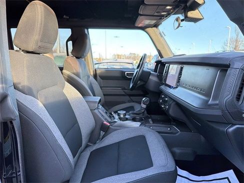 Used 2025 Ford Bronco Big Bend image 16