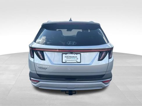 Used 2025 Hyundai Tucson SEL FWD image 4