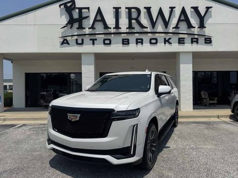 Used 2021 Cadillac Escalade ESV Sport RWD image 36