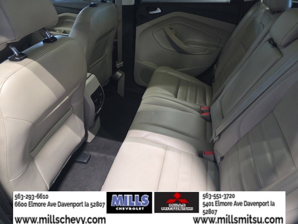Used 2017 Ford Escape SE w/ SE Leather Comfort Package FWD image 15