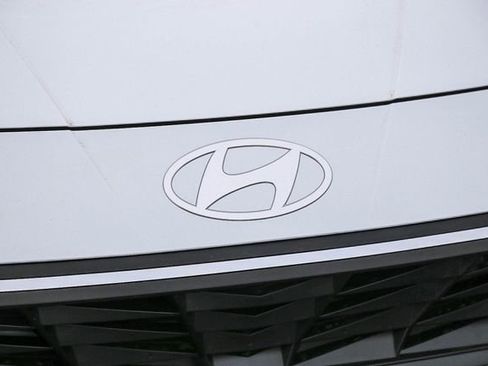 New 2026 Hyundai Elantra Sport FWD image 6