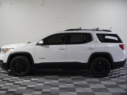Used 2019 GMC Acadia SLT AWD/4WD image 2