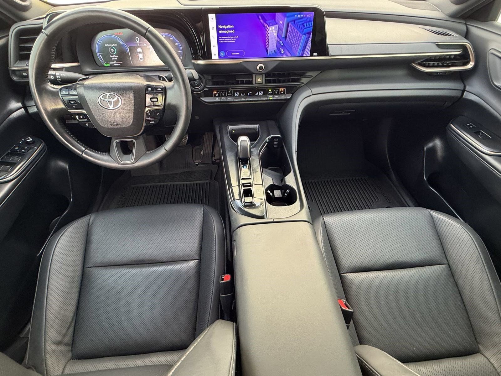 Certified 2023 Toyota Crown Platinum AWD/4WD image 16