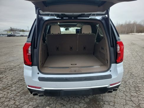 New 2026 GMC Yukon XL Denali AWD/4WD image 16