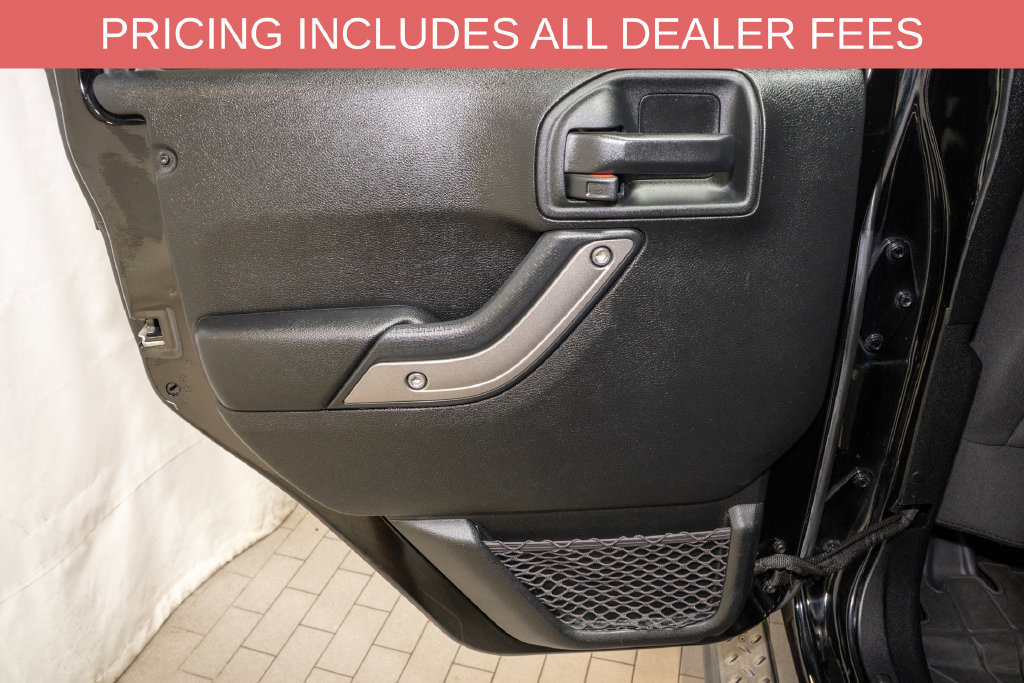 Used 2018 Jeep Wrangler Unlimited Sport S AWD/4WD image 9