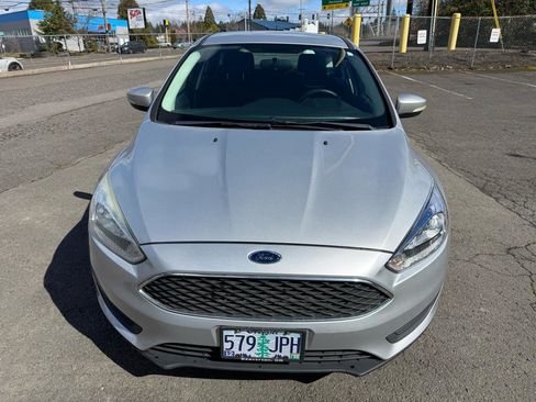 Used 2015 Ford Focus SE image 5