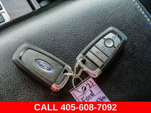 Used 2021 Ford Expedition Limited AWD/4WD image 43