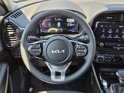 New 2025 Kia Soul S image 21