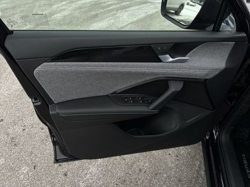 New 2026 Volkswagen Tiguan S image 22