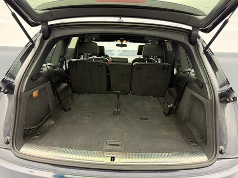 Used 2011 Audi Q7 TDI Prestige w/ Prestige Pkg AWD/4WD image 22