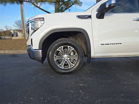 Used 2025 GMC Sierra 1500 SLT image 36