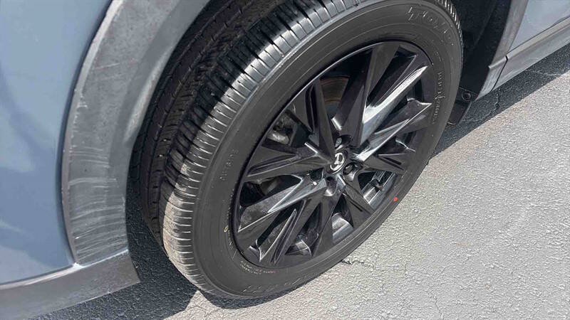 Used 2023 MAZDA CX-5 Carbon Edition AWD/4WD image 9