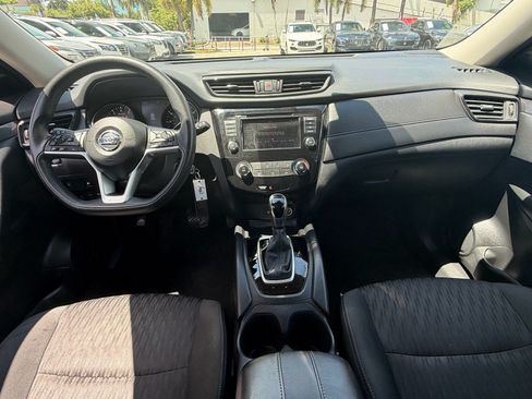 Used 2020 Nissan Rogue S AWD/4WD image 12