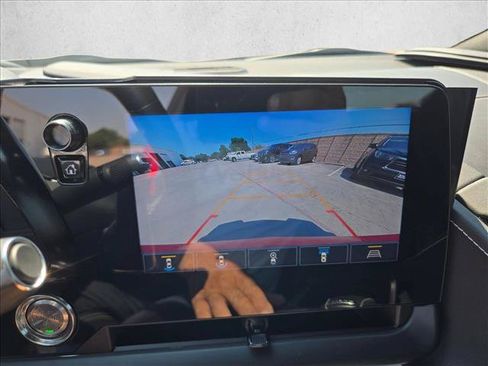 Used 2020 Chevrolet Corvette Stingray Preferred Cpe w/ 2LT Preferred Equipment Group RWD image 14