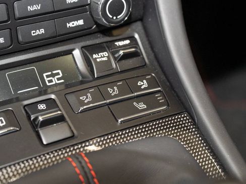 Used 2018 Porsche 911 GT3 RWD image 38