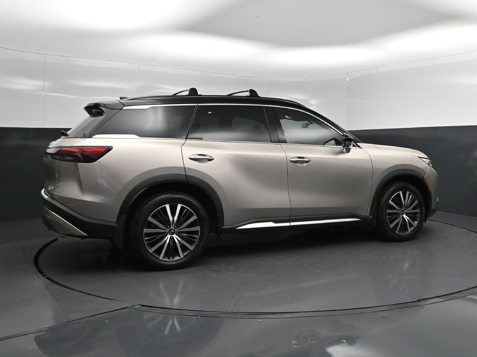 Used 2025 INFINITI QX60 Autograph w/ Cargo Package AWD/4WD image 8