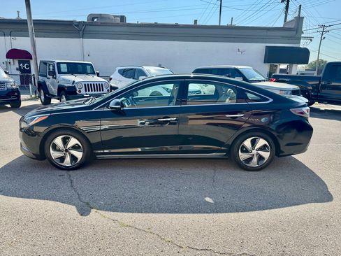 Used 2016 Hyundai Sonata Limited w/ Option Group 02 image 7