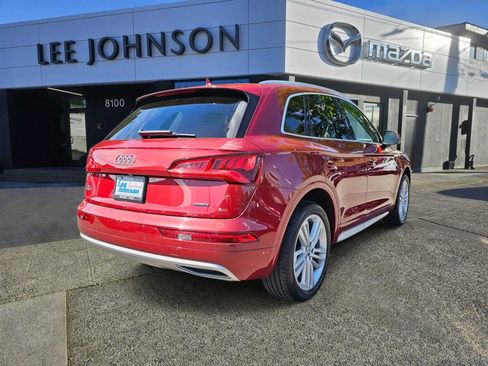 Used 2019 Audi Q5 2.0T Premium Plus w/ Premium Plus Package AWD/4WD image 5