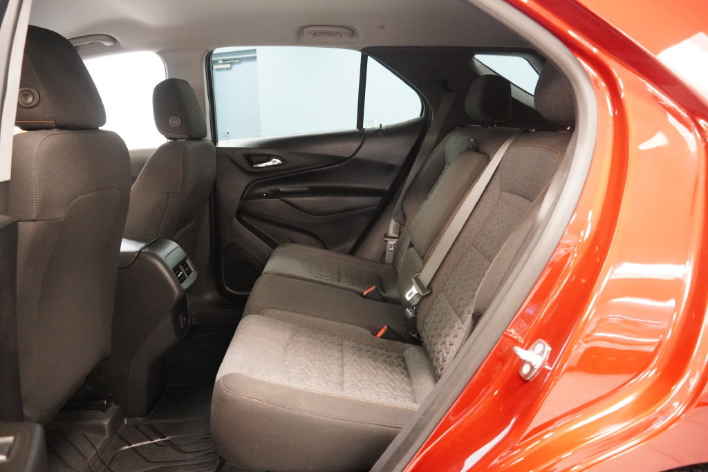 Used 2023 Chevrolet Equinox LT AWD/4WD image 28