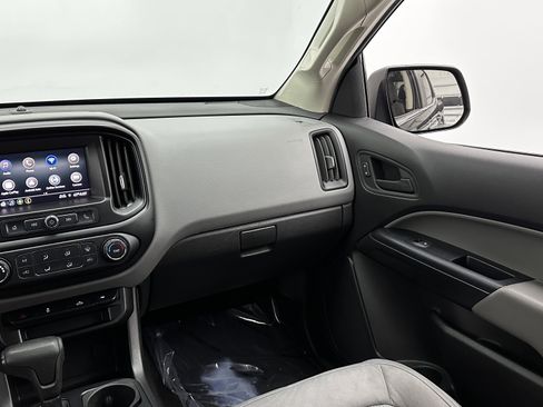 Used 2020 Chevrolet Colorado W/T w/ WT Convenience Package image 24