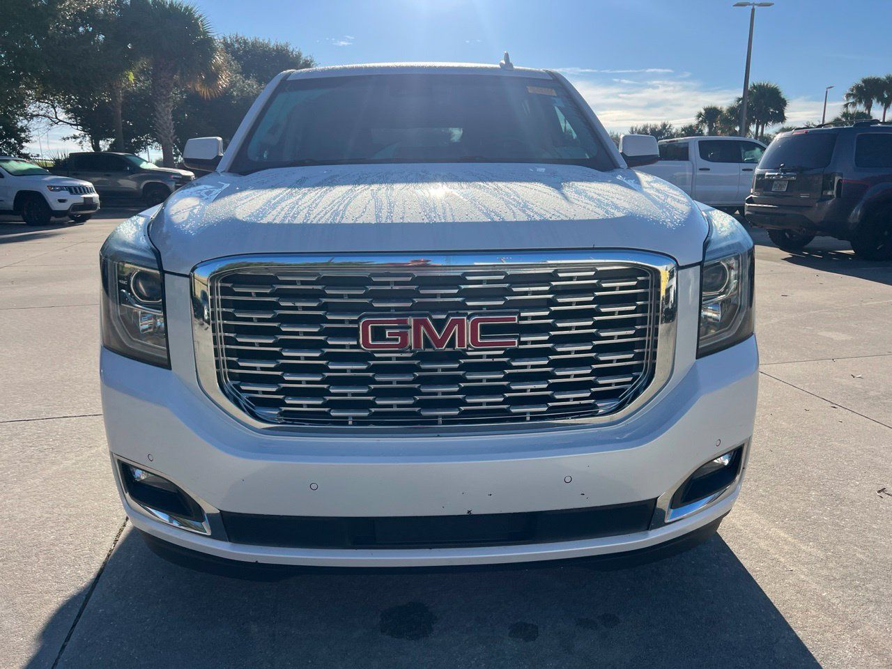 Used 2020 GMC Yukon XL Denali w/ Denali Ultimate Package AWD/4WD image 13