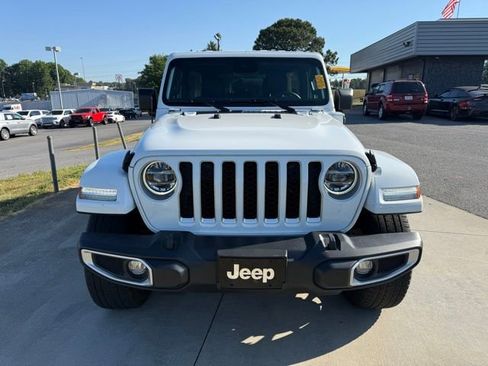 Used 2021 Jeep Wrangler Unlimited Sahara w/ Cold Weather Group AWD/4WD image 3