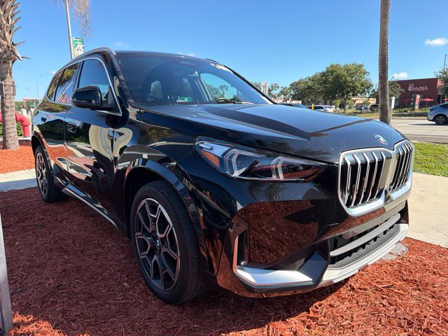 Used 2025 BMW X1 xDrive28i w/ Technology Package AWD/4WD image 1
