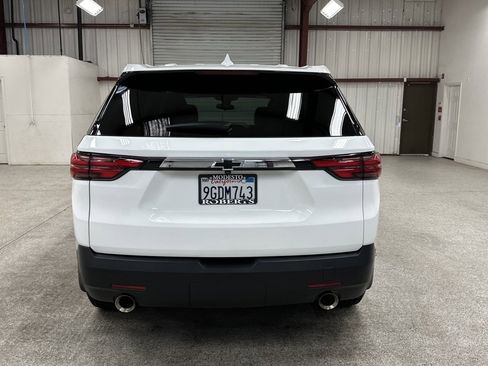 Used 2023 Chevrolet Traverse LS image 13