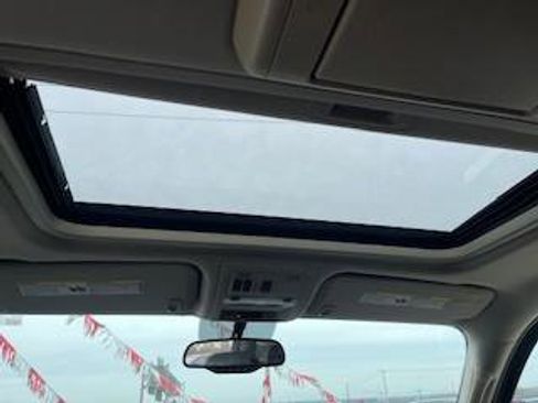 Used 2011 Chevrolet Tahoe LTZ image 23