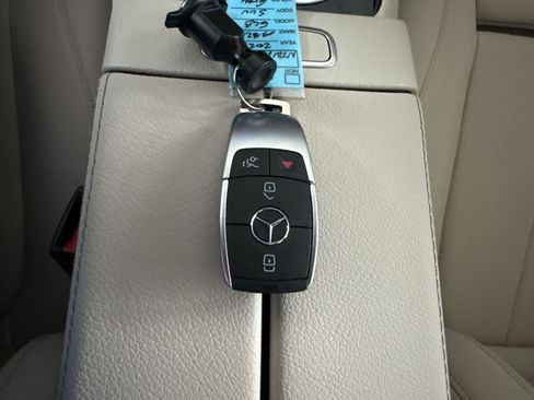 Certified 2026 Mercedes-Benz GLB 250 image 38