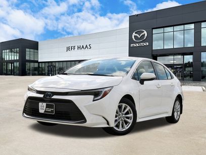 Used 2025 Toyota Corolla XLE