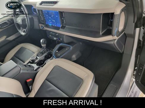 Used 2022 Ford Bronco Wildtrak AWD/4WD image 18
