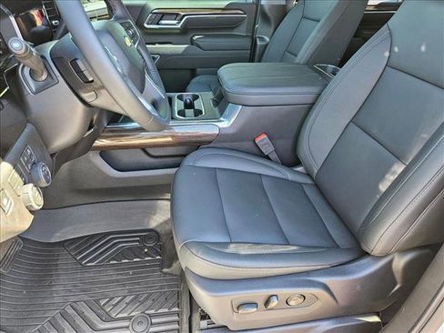 New 2026 Chevrolet Silverado 2500 LT w/ All Star Edition AWD/4WD image 4