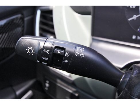 Used 2024 Kia Seltos SX AWD/4WD image 18