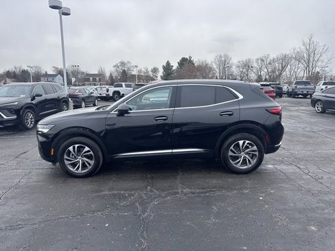 Used 2022 Buick Envision Essence w/ Safety Package image 2