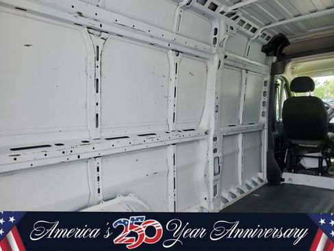 Used 2023 RAM ProMaster 2500 FWD image 6