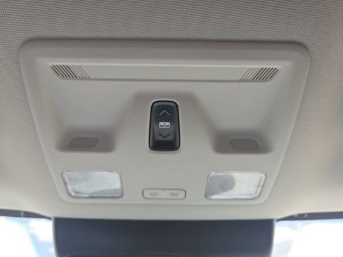 Used 2025 Ford Maverick Lobo AWD/4WD image 39