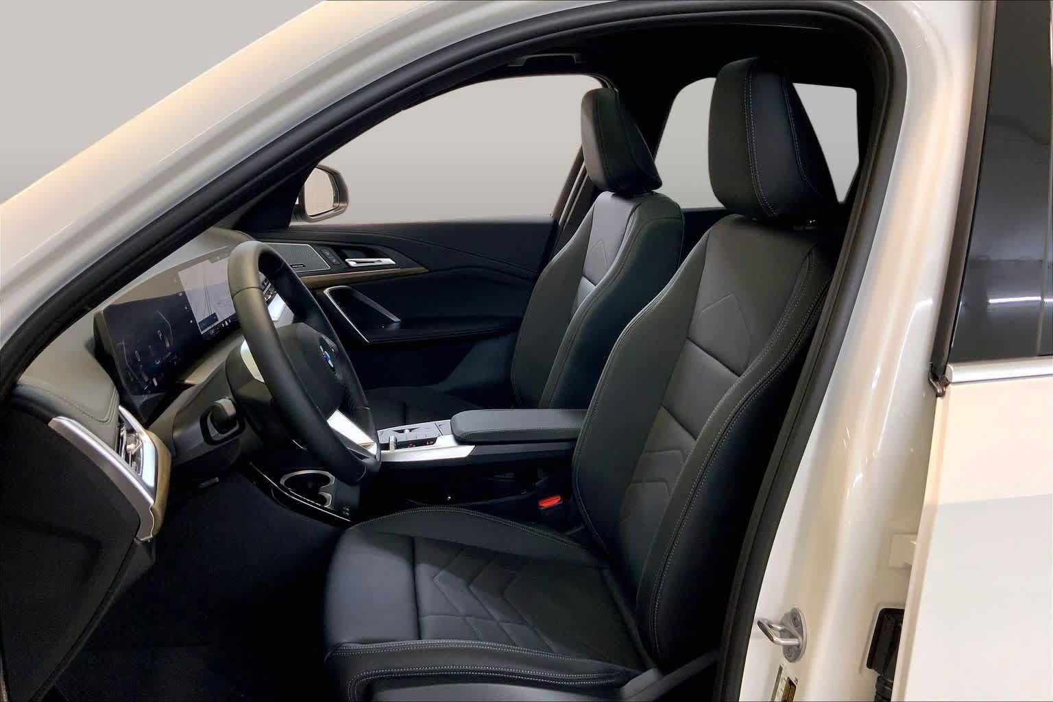 New 2027 BMW X1 xDrive28i AWD/4WD image 9