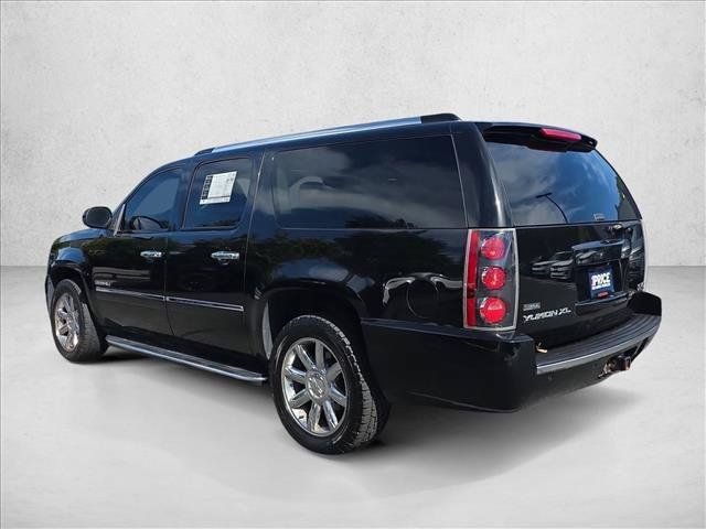 Used 2012 GMC Yukon XL Denali AWD/4WD image 7
