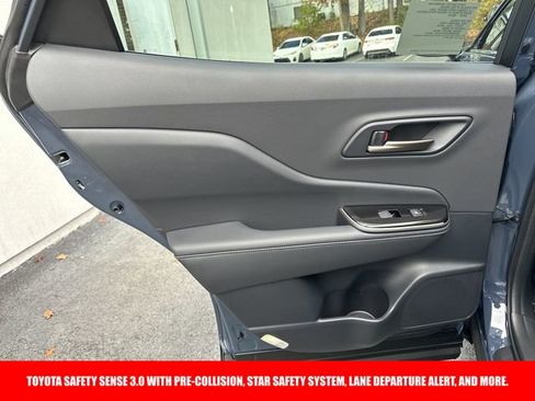 New 2026 Toyota Crown XLE image 6