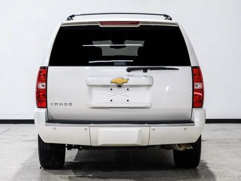 Used 2013 Chevrolet Tahoe LTZ RWD image 7