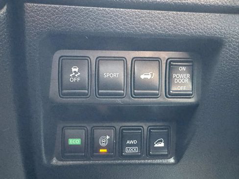 Used 2015 Nissan Rogue SL w/ SL Premium Package AWD/4WD image 19