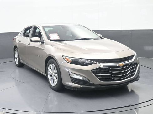Used 2024 Chevrolet Malibu LT FWD image 9