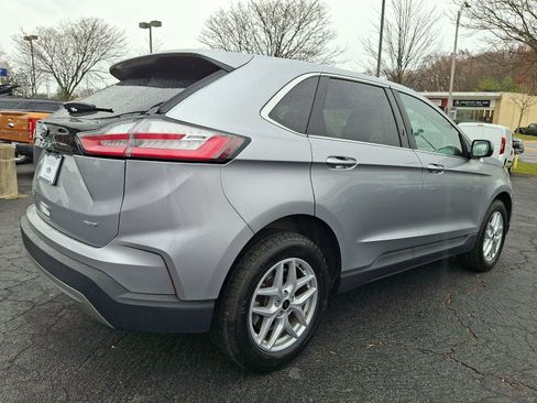 Used 2024 Ford Edge SEL w/ Convenience Package image 6