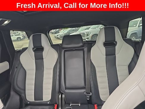 Used 2017 Land Rover Range Rover Sport SVR AWD/4WD image 16