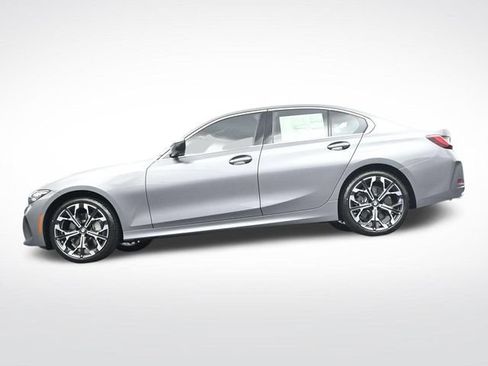 New 2026 BMW 330i xDrive Sedan w/ Premium Package AWD/4WD image 37