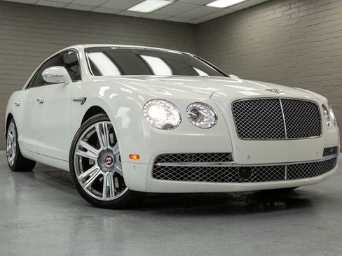 Used 2015 Bentley Flying Spur V8 AWD/4WD image 1
