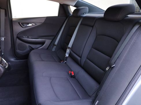 Used 2024 Chevrolet Malibu LT FWD image 20