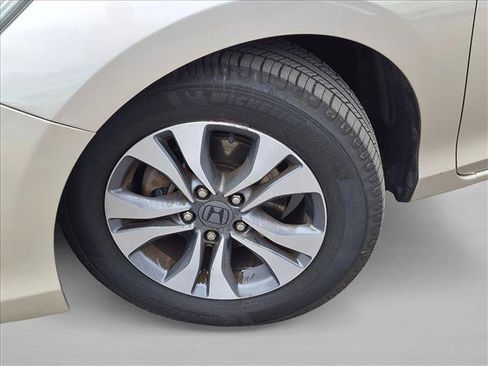 Used 2013 Honda Accord LX image 9