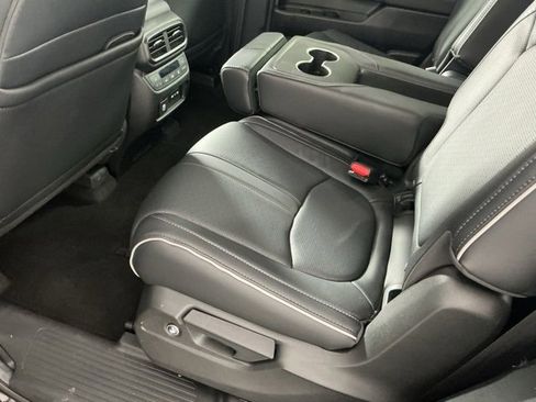 Used 2024 Honda Pilot Elite image 10